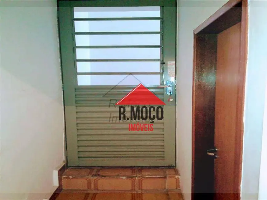 Sobrado com 2 quartos à venda, 140m2 em Jardim Teresa, São Paulo - SP - imagem 3 Foto 3 de Sobrado com 2 quartos à venda, 140m2 em Jardim Teresa, São Paulo - SP