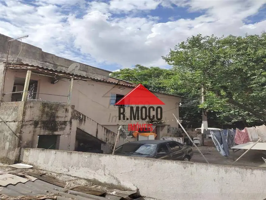 Sobrado com 2 quartos à venda, 237m2 em Vila Guilhermina, São Paulo - SP - imagem 3 Foto 3 de Sobrado com 2 quartos à venda, 237m2 em Vila Guilhermina, São Paulo - SP