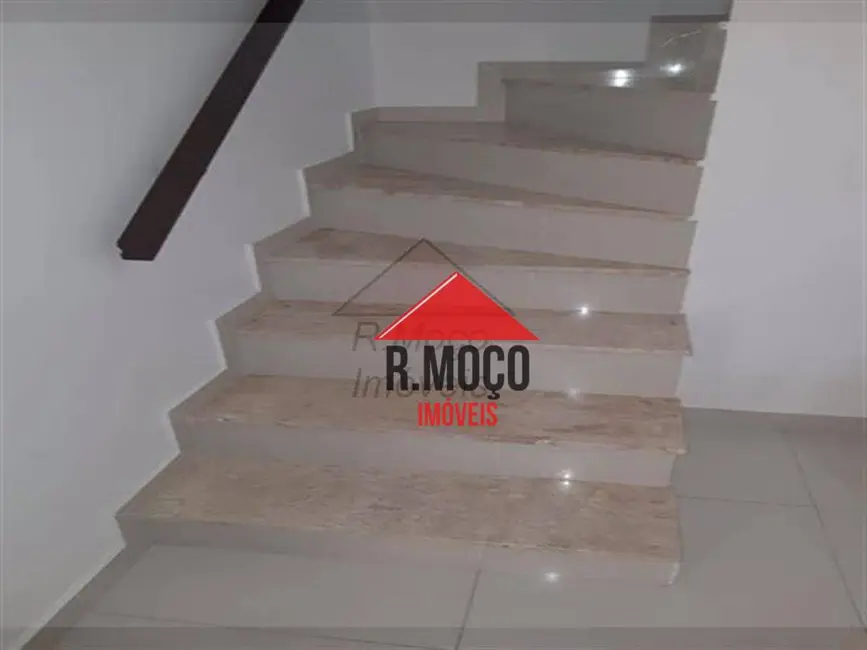 Sobrado com 2 quartos à venda, 100m2 em Cidade Líder, São Paulo - SP - imagem 5 Foto 5 de Sobrado com 2 quartos à venda, 100m2 em Cidade Líder, São Paulo - SP