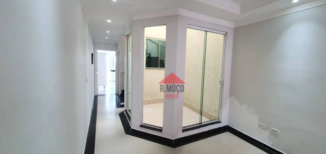 Sobrado com 3 quartos à venda e para alugar, 210m2 em Vila Guilhermina, São Paulo - SP - imagem 3 Foto 3 de Sobrado com 3 quartos à venda e para alugar, 210m2 em Vila Guilhermina, São Paulo - SP