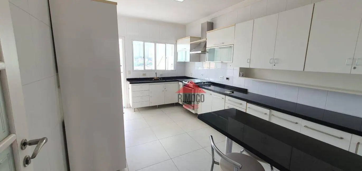 Sobrado com 3 quartos à venda e para alugar, 210m2 em Vila Guilhermina, São Paulo - SP - imagem 8 Foto 8 de Sobrado com 3 quartos à venda e para alugar, 210m2 em Vila Guilhermina, São Paulo - SP