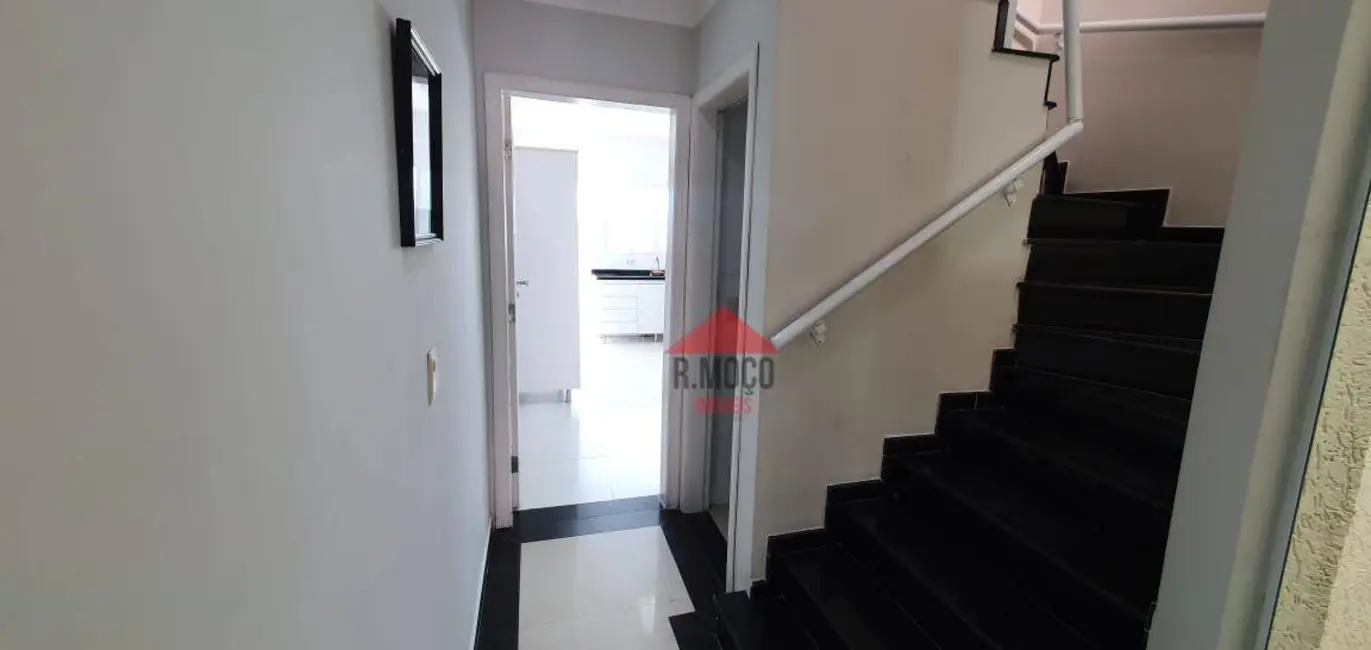 Sobrado com 3 quartos à venda e para alugar, 210m2 em Vila Guilhermina, São Paulo - SP - imagem 6 Foto 6 de Sobrado com 3 quartos à venda e para alugar, 210m2 em Vila Guilhermina, São Paulo - SP