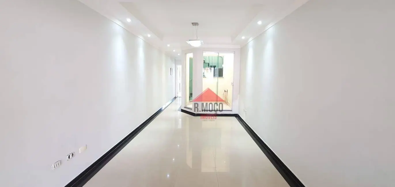 Foto 2 de Sobrado com 3 quartos à venda e para alugar, 210m2 em Vila Guilhermina, São Paulo - SP