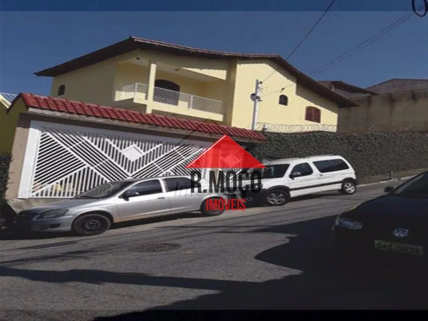 Sobrado com 3 quartos à venda, 200m2 em Vila Rui Barbosa, São Paulo - SP - imagem 2 Foto 2 de Sobrado com 3 quartos à venda, 200m2 em Vila Rui Barbosa, São Paulo - SP