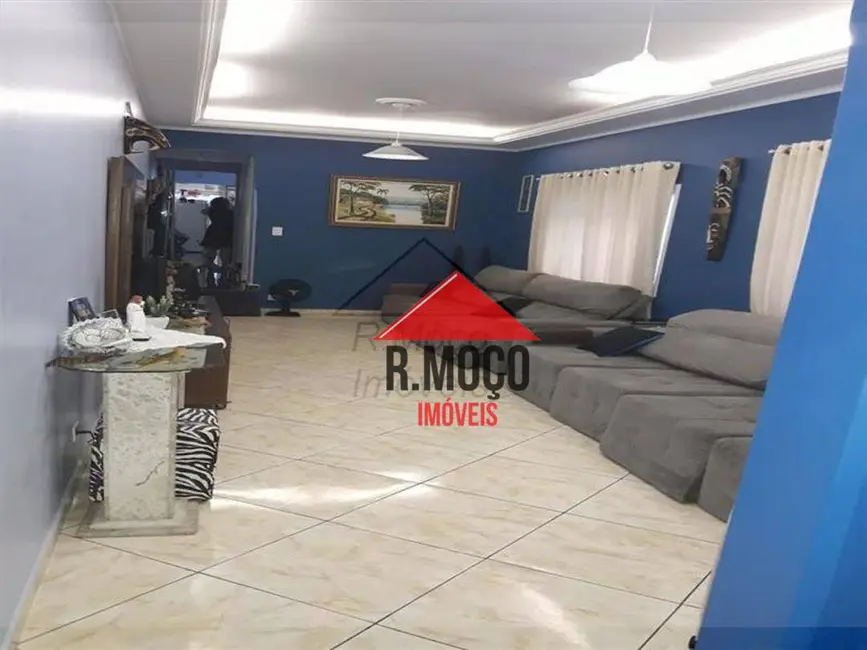 Sobrado com 4 quartos à venda, 200m2 em Cidade Patriarca, São Paulo - SP - imagem 3 Foto 3 de Sobrado com 4 quartos à venda, 200m2 em Cidade Patriarca, São Paulo - SP