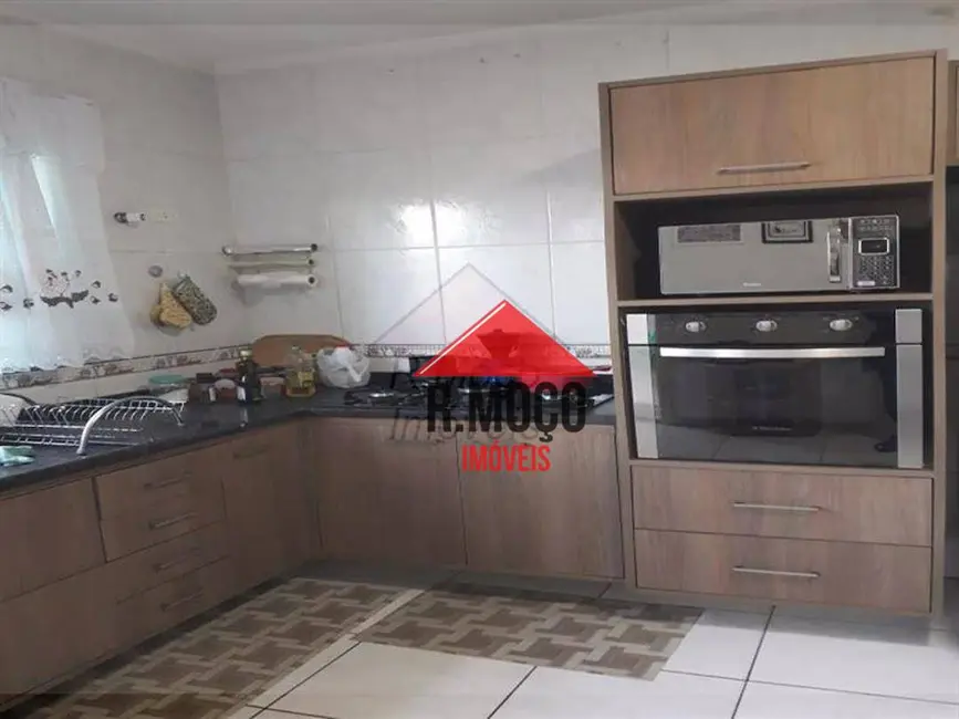 Sobrado com 3 quartos à venda, 145m2 em Vila Guilhermina, São Paulo - SP - imagem 6 Foto 6 de Sobrado com 3 quartos à venda, 145m2 em Vila Guilhermina, São Paulo - SP