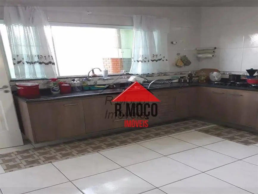 Sobrado com 3 quartos à venda, 145m2 em Vila Guilhermina, São Paulo - SP - imagem 4 Foto 4 de Sobrado com 3 quartos à venda, 145m2 em Vila Guilhermina, São Paulo - SP