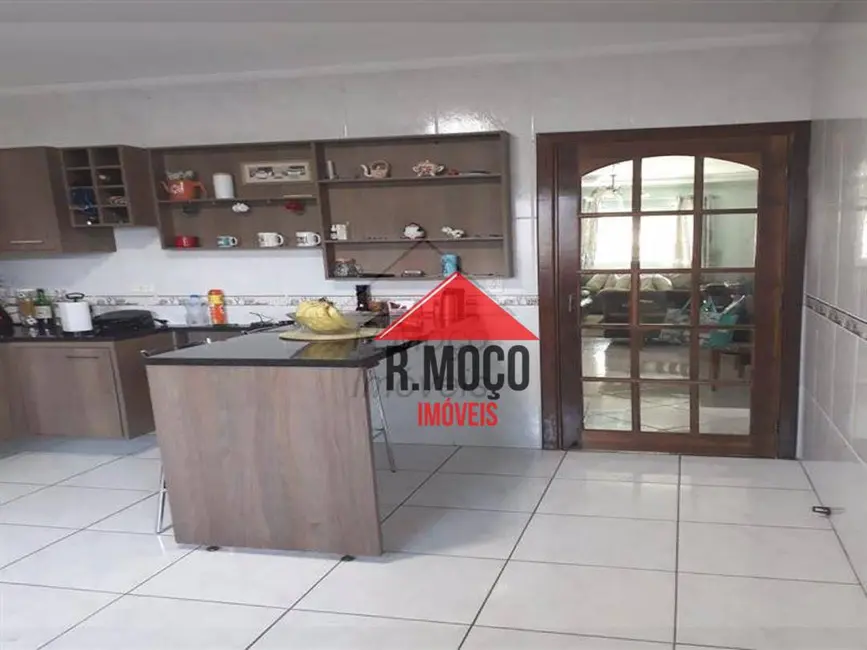 Sobrado com 3 quartos à venda, 145m2 em Vila Guilhermina, São Paulo - SP - imagem 7 Foto 7 de Sobrado com 3 quartos à venda, 145m2 em Vila Guilhermina, São Paulo - SP