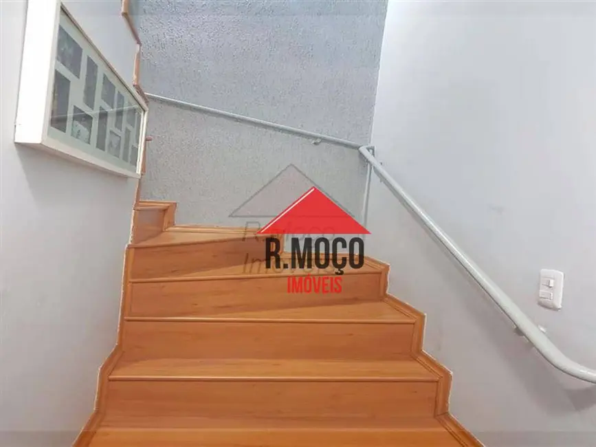 Sobrado com 2 quartos à venda, 85m2 em Limoeiro, São Paulo - SP - imagem 8 Foto 8 de Sobrado com 2 quartos à venda, 85m2 em Limoeiro, São Paulo - SP