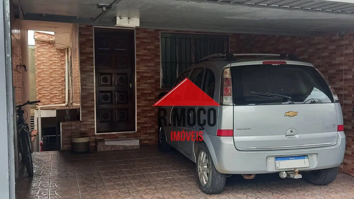 Foto 4 de Casa com 3 quartos à venda, 125m2 em Vila Nhocune, São Paulo - SP