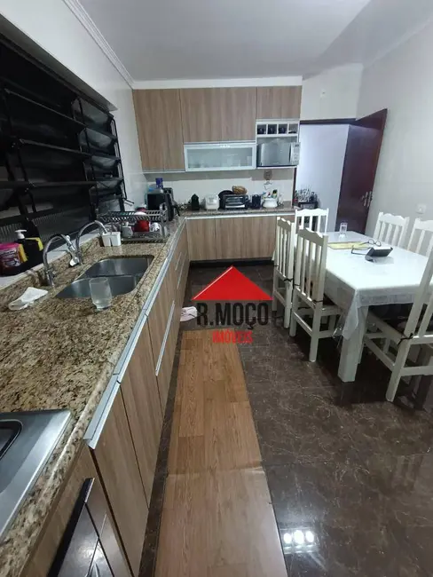 Sobrado com 3 quartos à venda, 216m2 em Cidade Patriarca, São Paulo - SP - imagem 7 Foto 7 de Sobrado com 3 quartos à venda, 216m2 em Cidade Patriarca, São Paulo - SP