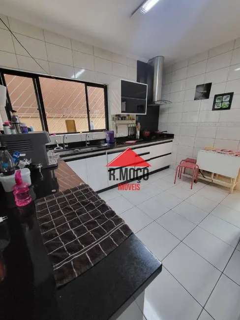 Sobrado com 3 quartos à venda, 170m2 em Cidade Patriarca, São Paulo - SP - imagem 9 Foto 9 de Sobrado com 3 quartos à venda, 170m2 em Cidade Patriarca, São Paulo - SP