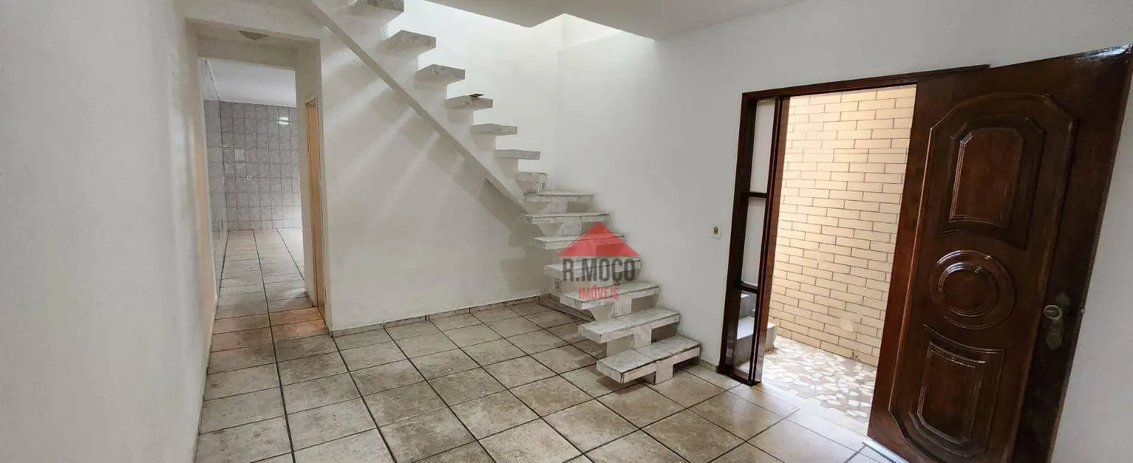 Sobrado com 3 quartos para alugar, 265m2 em Vila Guilhermina, São Paulo - SP - imagem 2 Foto 2 de Sobrado com 3 quartos para alugar, 265m2 em Vila Guilhermina, São Paulo - SP