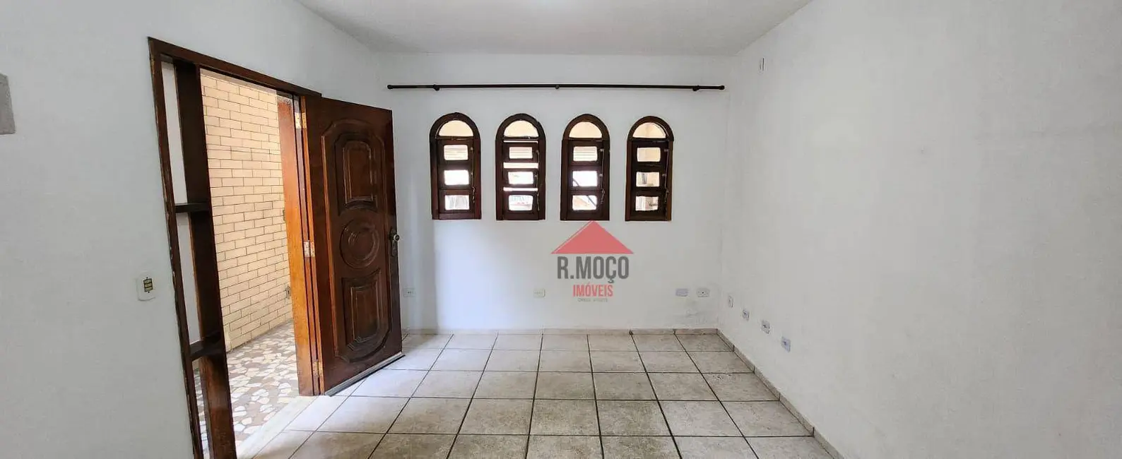 Sobrado com 3 quartos para alugar, 265m2 em Vila Guilhermina, São Paulo - SP - imagem 6 Foto 6 de Sobrado com 3 quartos para alugar, 265m2 em Vila Guilhermina, São Paulo - SP