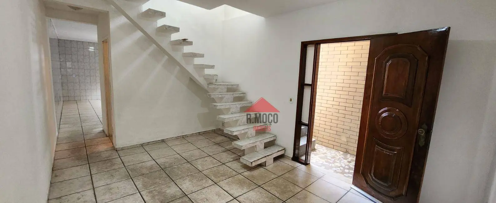 Sobrado com 3 quartos para alugar, 265m2 em Vila Guilhermina, São Paulo - SP - imagem 1 Foto 1 de Sobrado com 3 quartos para alugar, 265m2 em Vila Guilhermina, São Paulo - SP
