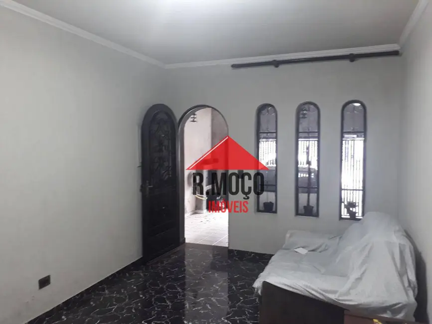 Sobrado com 3 quartos à venda, 168m2 em Jardim Triana, São Paulo - SP - imagem 2 Foto 2 de Sobrado com 3 quartos à venda, 168m2 em Jardim Triana, São Paulo - SP
