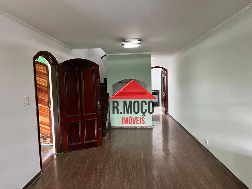 Sobrado com 3 quartos para alugar, 280m2 em Vila Talarico, São Paulo - SP - imagem 5 Foto 5 de Sobrado com 3 quartos para alugar, 280m2 em Vila Talarico, São Paulo - SP