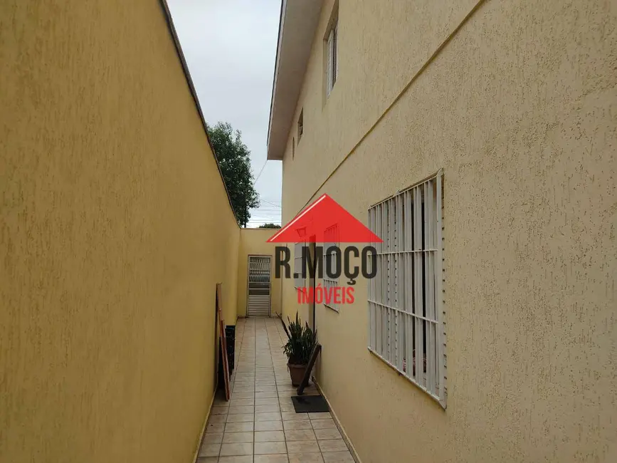 Sobrado com 4 quartos à venda, 150m2 em Cidade Patriarca, São Paulo - SP - imagem 3 Foto 3 de Sobrado com 4 quartos à venda, 150m2 em Cidade Patriarca, São Paulo - SP