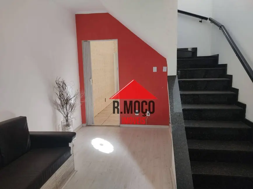 Sobrado com 4 quartos à venda, 150m2 em Cidade Patriarca, São Paulo - SP - imagem 4 Foto 4 de Sobrado com 4 quartos à venda, 150m2 em Cidade Patriarca, São Paulo - SP