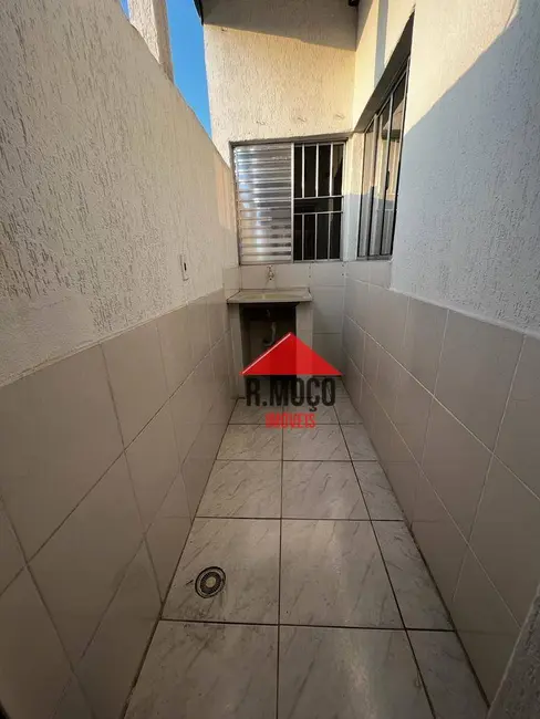 Foto 9 de Casa com 2 quartos para alugar, 55m2 em Vila Talarico, São Paulo - SP