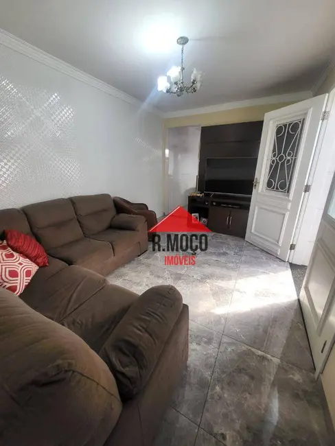 Casa com 2 quartos à venda, 125m2 em Vila Nhocune, São Paulo - SP - imagem 9 Foto 9 de Casa com 2 quartos à venda, 125m2 em Vila Nhocune, São Paulo - SP