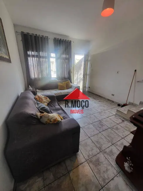 Sobrado com 2 quartos à venda, 74m2 em Vila Guilhermina, São Paulo - SP - imagem 4 Foto 4 de Sobrado com 2 quartos à venda, 74m2 em Vila Guilhermina, São Paulo - SP