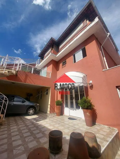 Sobrado com 4 quartos à venda, 142m2 em Jardim Hercilia, São Paulo - SP - imagem 1 Foto 1 de Sobrado com 4 quartos à venda, 142m2 em Jardim Hercilia, São Paulo - SP