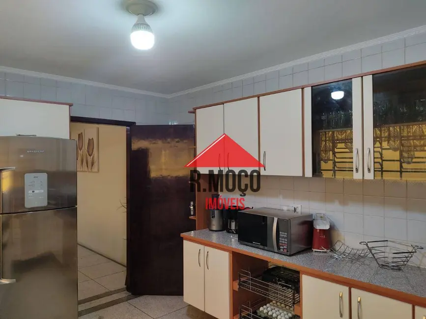 Sobrado com 5 quartos à venda, 150m2 em Cidade Patriarca, São Paulo - SP - imagem 7 Foto 7 de Sobrado com 5 quartos à venda, 150m2 em Cidade Patriarca, São Paulo - SP