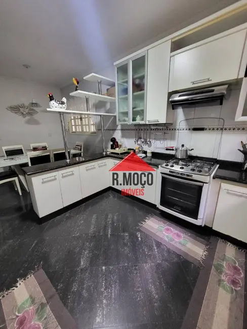 Foto 2 de Sobrado com 3 quartos à venda, 169m2 em Cidade Patriarca, São Paulo - SP