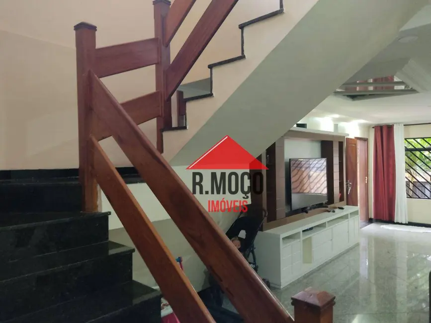 Sobrado com 3 quartos à venda, 173m2 em Vila Guilhermina, São Paulo - SP - imagem 5 Foto 5 de Sobrado com 3 quartos à venda, 173m2 em Vila Guilhermina, São Paulo - SP