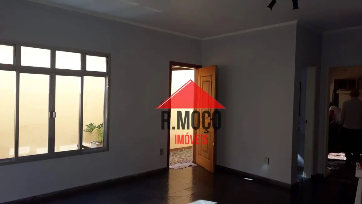 Foto 1 de Sobrado com 3 quartos à venda, 140m2 em Jardim Hercilia, São Paulo - SP