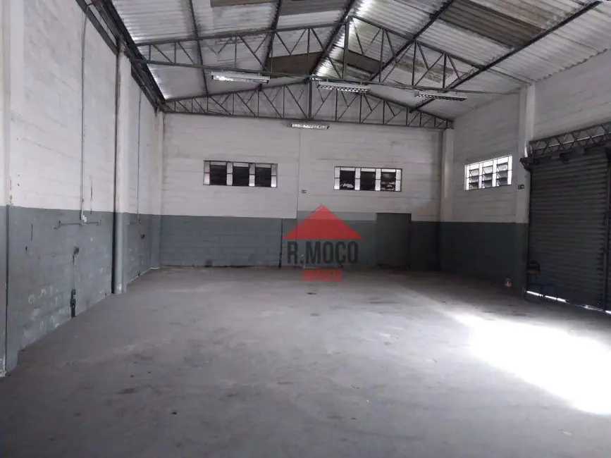 Foto 2 de Armazém / Galpão para alugar, 800m2 em Jardim Matarazzo, São Paulo - SP
