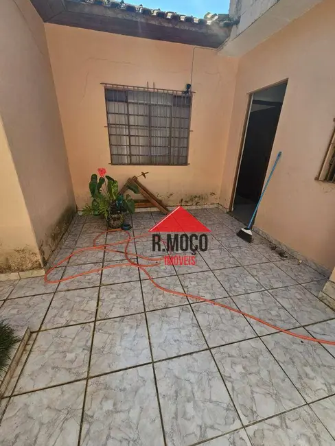 Casa com 2 quartos à venda, 256m2 em Vila Guilhermina, São Paulo - SP - imagem 5 Foto 5 de Casa com 2 quartos à venda, 256m2 em Vila Guilhermina, São Paulo - SP