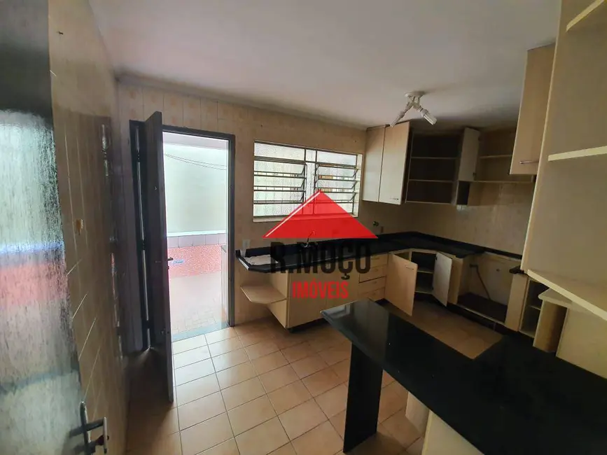 Sobrado com 3 quartos à venda e para alugar, 140m2 em Jardim Popular, São Paulo - SP - imagem 8 Foto 8 de Sobrado com 3 quartos à venda e para alugar, 140m2 em Jardim Popular, São Paulo - SP