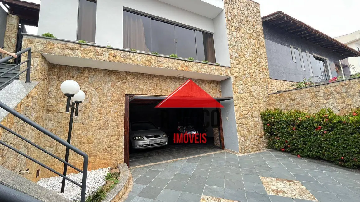 Foto 1 de Casa com 3 quartos à venda, 300m2 em Cidade Patriarca, São Paulo - SP