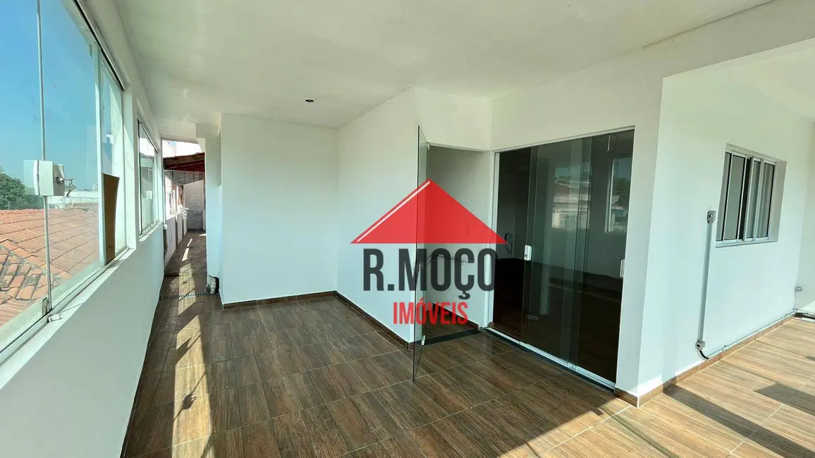 Foto 3 de Sobrado com 4 quartos para alugar, 303m2 em Vila Esperança, São Paulo - SP