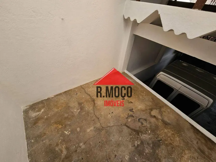 Foto 7 de Casa com 2 quartos à venda, 240m2 em Vila Carrão, São Paulo - SP