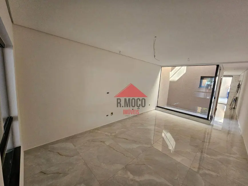 Sobrado com 3 quartos à venda, 110m2 em Cidade Patriarca, São Paulo - SP - imagem 8 Foto 8 de Sobrado com 3 quartos à venda, 110m2 em Cidade Patriarca, São Paulo - SP