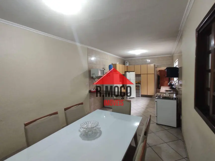 Sobrado com 3 quartos à venda, 160m2 em Vila Guilhermina, São Paulo - SP - imagem 4 Foto 4 de Sobrado com 3 quartos à venda, 160m2 em Vila Guilhermina, São Paulo - SP