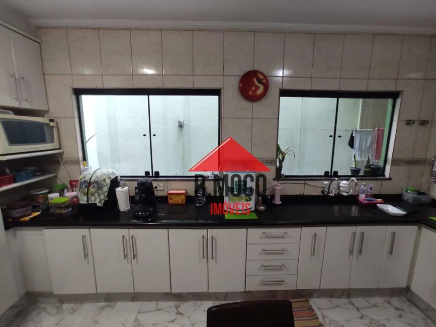 Sobrado com 3 quartos à venda, 79m2 em Chácara Seis de Outubro, São Paulo - SP - imagem 8 Foto 8 de Sobrado com 3 quartos à venda, 79m2 em Chácara Seis de Outubro, São Paulo - SP