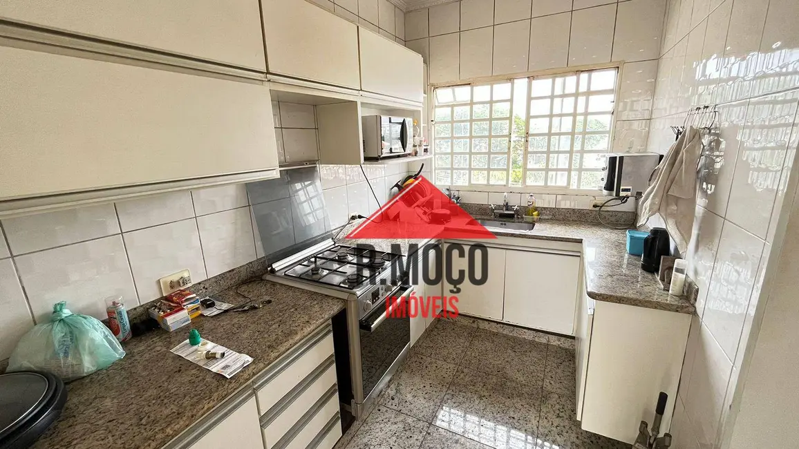 Sobrado com 5 quartos à venda, 255m2 em Vila Guilhermina, São Paulo - SP - imagem 9 Foto 9 de Sobrado com 5 quartos à venda, 255m2 em Vila Guilhermina, São Paulo - SP