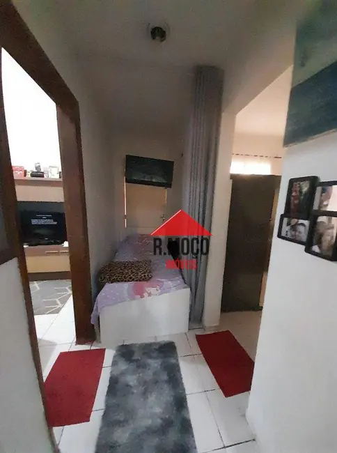 Sobrado com 6 quartos à venda, 259m2 em Artur Alvim, São Paulo - SP - imagem 1 Foto 1 de Sobrado com 6 quartos à venda, 259m2 em Artur Alvim, São Paulo - SP