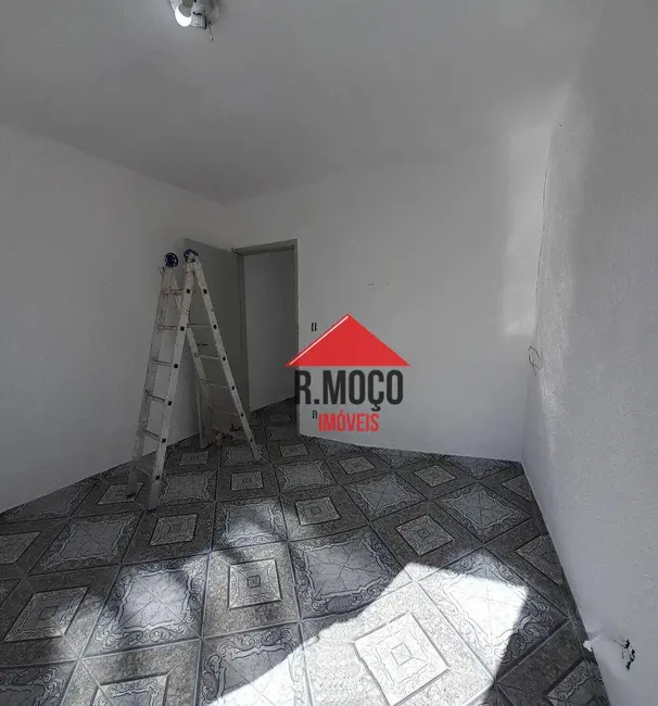 Foto 4 de Casa com 3 quartos à venda, 125m2 em Vila Carmosina, São Paulo - SP