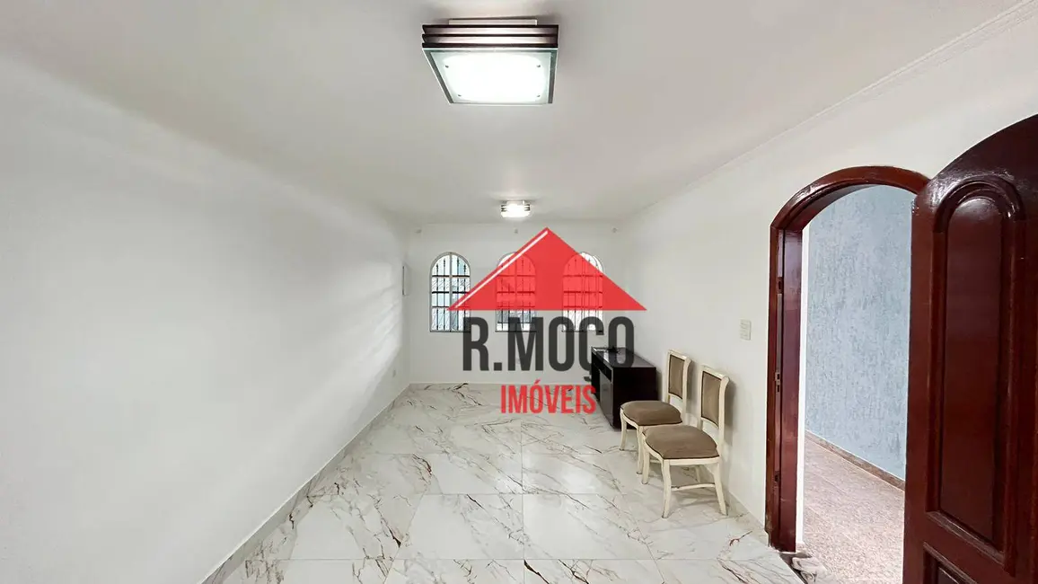 Sobrado com 3 quartos para alugar, 280m2 em Vila Talarico, São Paulo - SP - imagem 5 Foto 5 de Sobrado com 3 quartos para alugar, 280m2 em Vila Talarico, São Paulo - SP