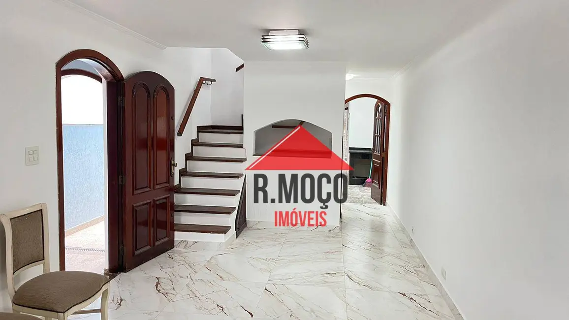 Sobrado com 3 quartos para alugar, 280m2 em Vila Talarico, São Paulo - SP - imagem 1 Foto 1 de Sobrado com 3 quartos para alugar, 280m2 em Vila Talarico, São Paulo - SP
