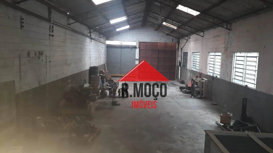 Foto 1 de Armazém / Galpão à venda, 355m2 em Vila Guilhermina, São Paulo - SP
