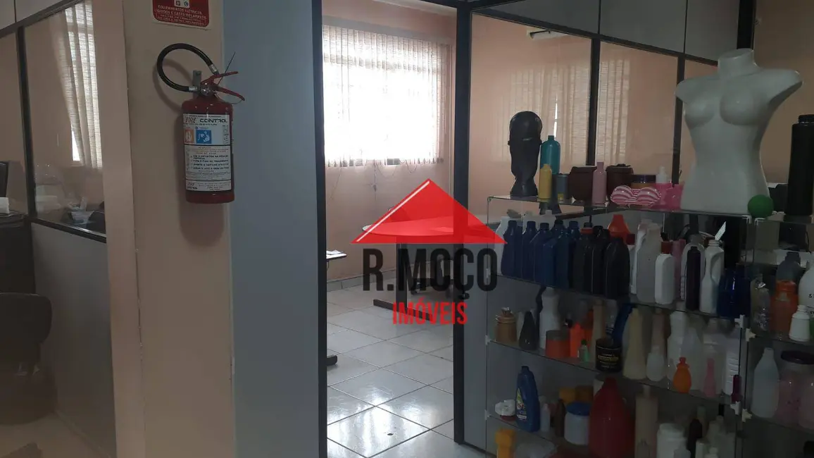 Foto 9 de Armazém / Galpão à venda, 355m2 em Vila Guilhermina, São Paulo - SP