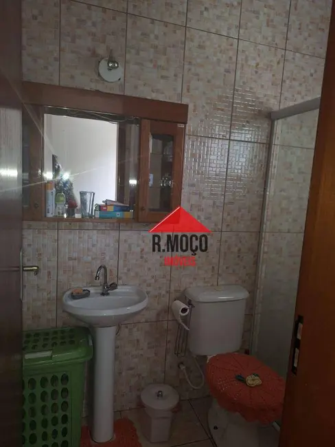 Sobrado com 3 quartos à venda, 142m2 em Penha de França, São Paulo - SP - imagem 6 Foto 6 de Sobrado com 3 quartos à venda, 142m2 em Penha de França, São Paulo - SP