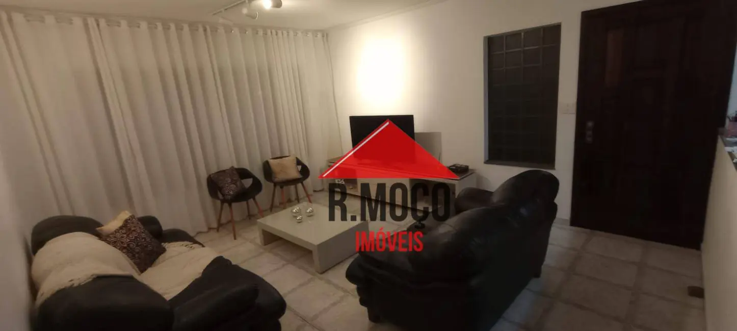 Sobrado com 3 quartos à venda, 186m2 em Vila Santana, São Paulo - SP - imagem 5 Foto 5 de Sobrado com 3 quartos à venda, 186m2 em Vila Santana, São Paulo - SP