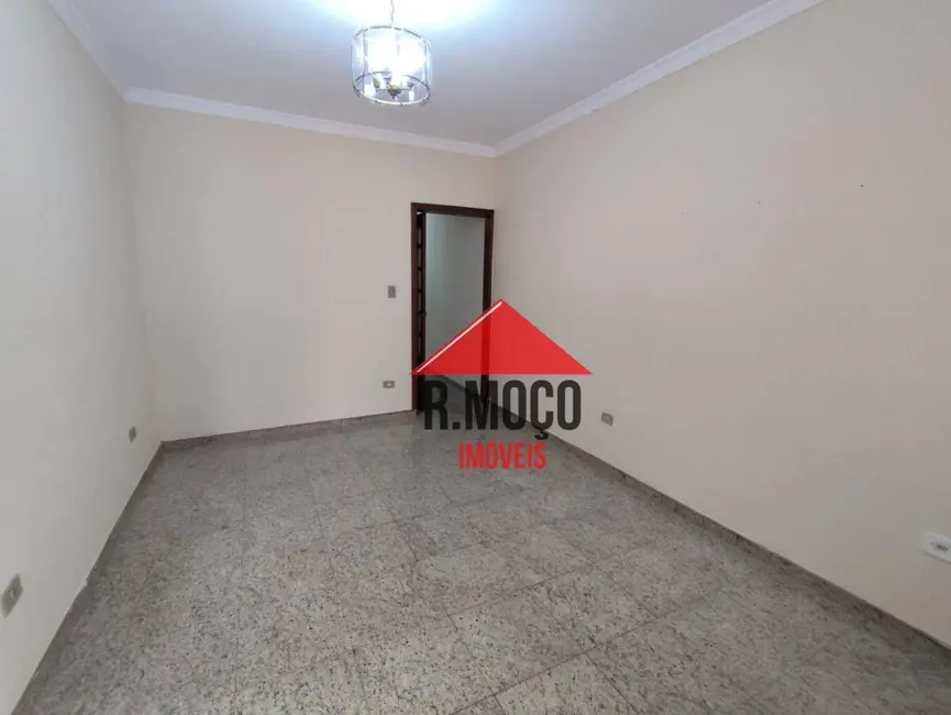 Sobrado com 3 quartos à venda, 105m2 em Vila Guilhermina, São Paulo - SP - imagem 2 Foto 2 de Sobrado com 3 quartos à venda, 105m2 em Vila Guilhermina, São Paulo - SP